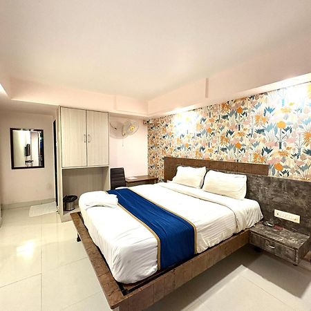 Hotel Laxmi Residency لونافالا المظهر الخارجي الصورة