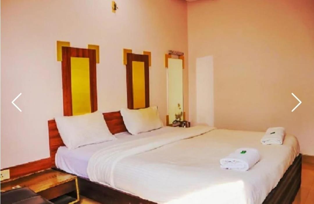 Hotel Laxmi Residency لونافالا المظهر الخارجي الصورة