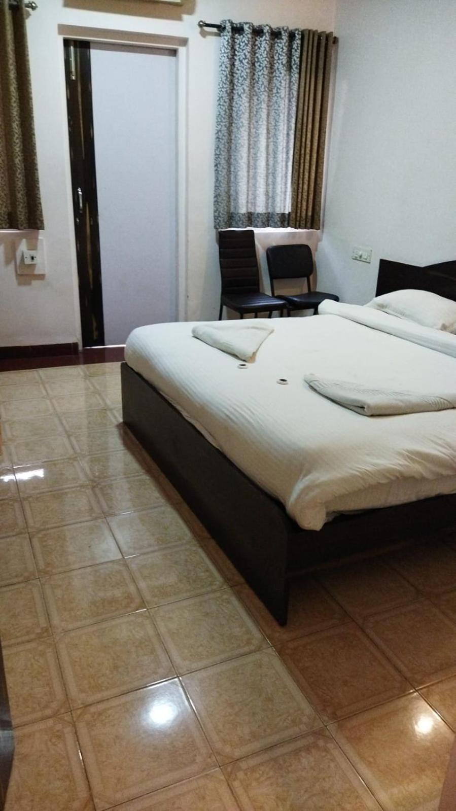Hotel Laxmi Residency لونافالا المظهر الخارجي الصورة