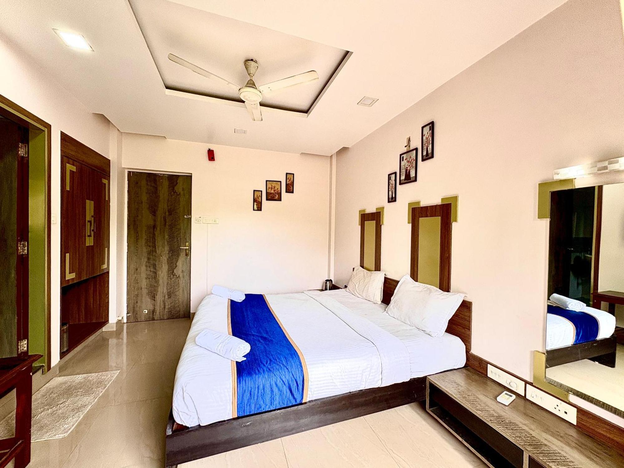 Hotel Laxmi Residency لونافالا المظهر الخارجي الصورة
